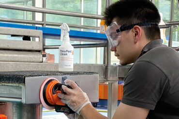 Reuter GmbH & Co. KG: Edelstahl im Schwimmbad Pflegen – sanieren – erhalten